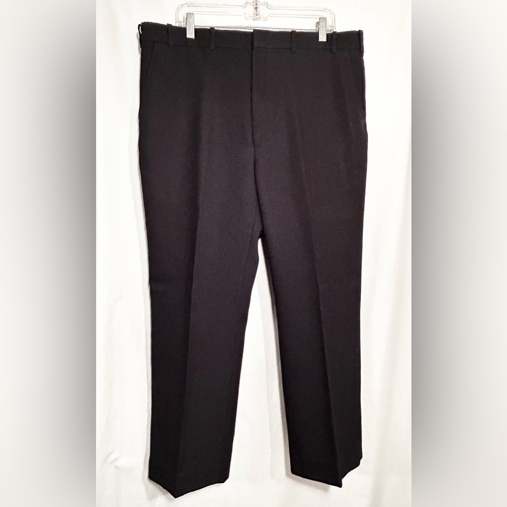 MENS 39 X 28 BLACK FLAT FRONT DRESS PANTS NO BRAND OR SIZE TAG